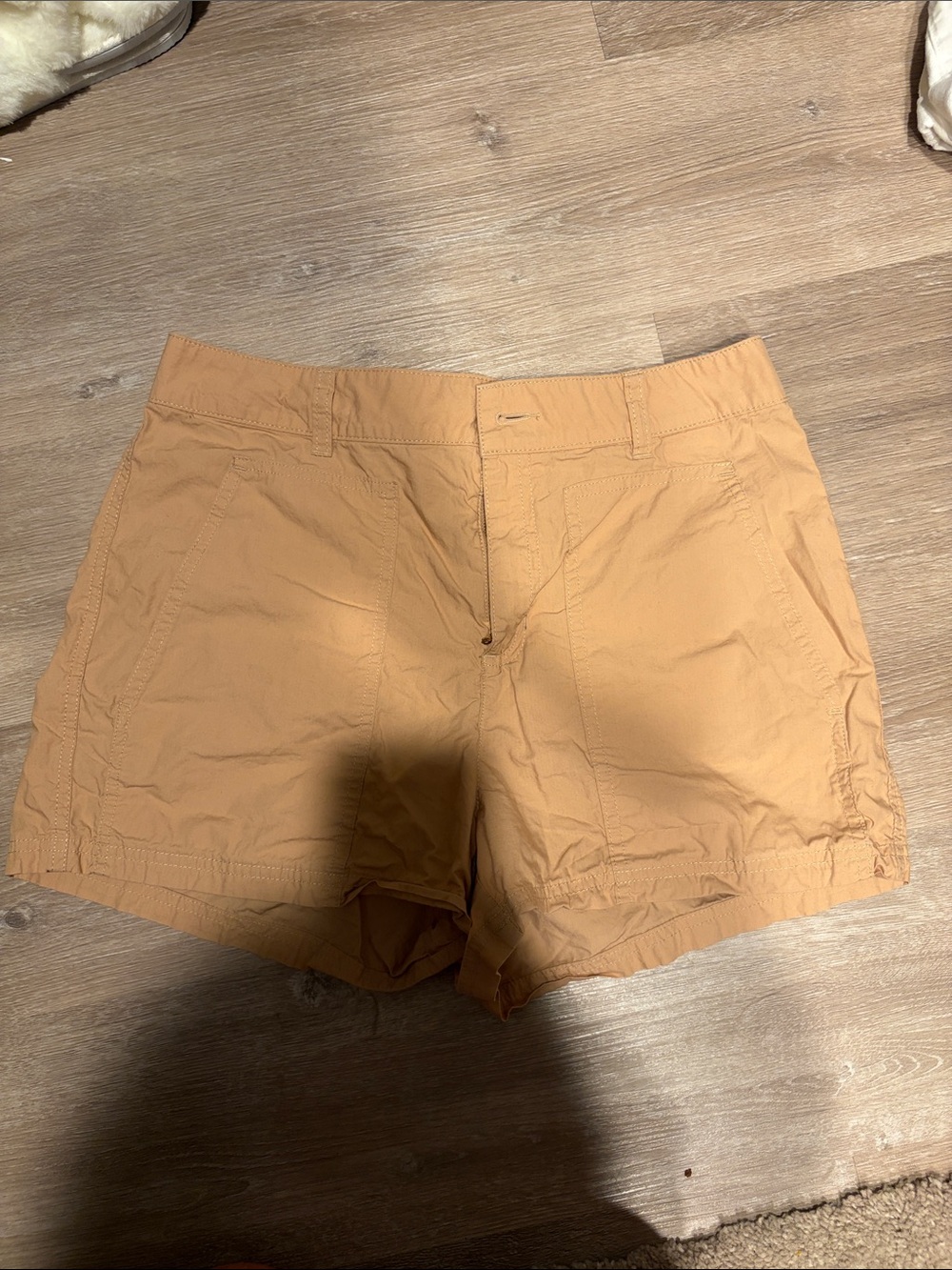 Columbia Women's Light Brown/Tan Outdoor Bermuda Shorts